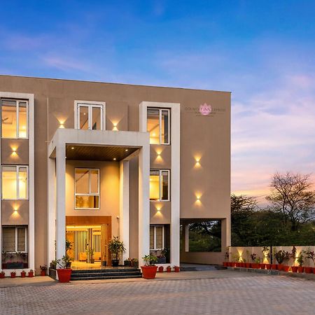 فندق Seasons Sajjangarh أُودايبور المظهر الخارجي الصورة